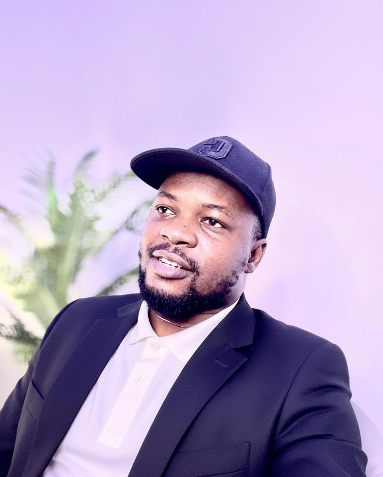 Ukeme Johnny Nsekpong - Johnnywriter